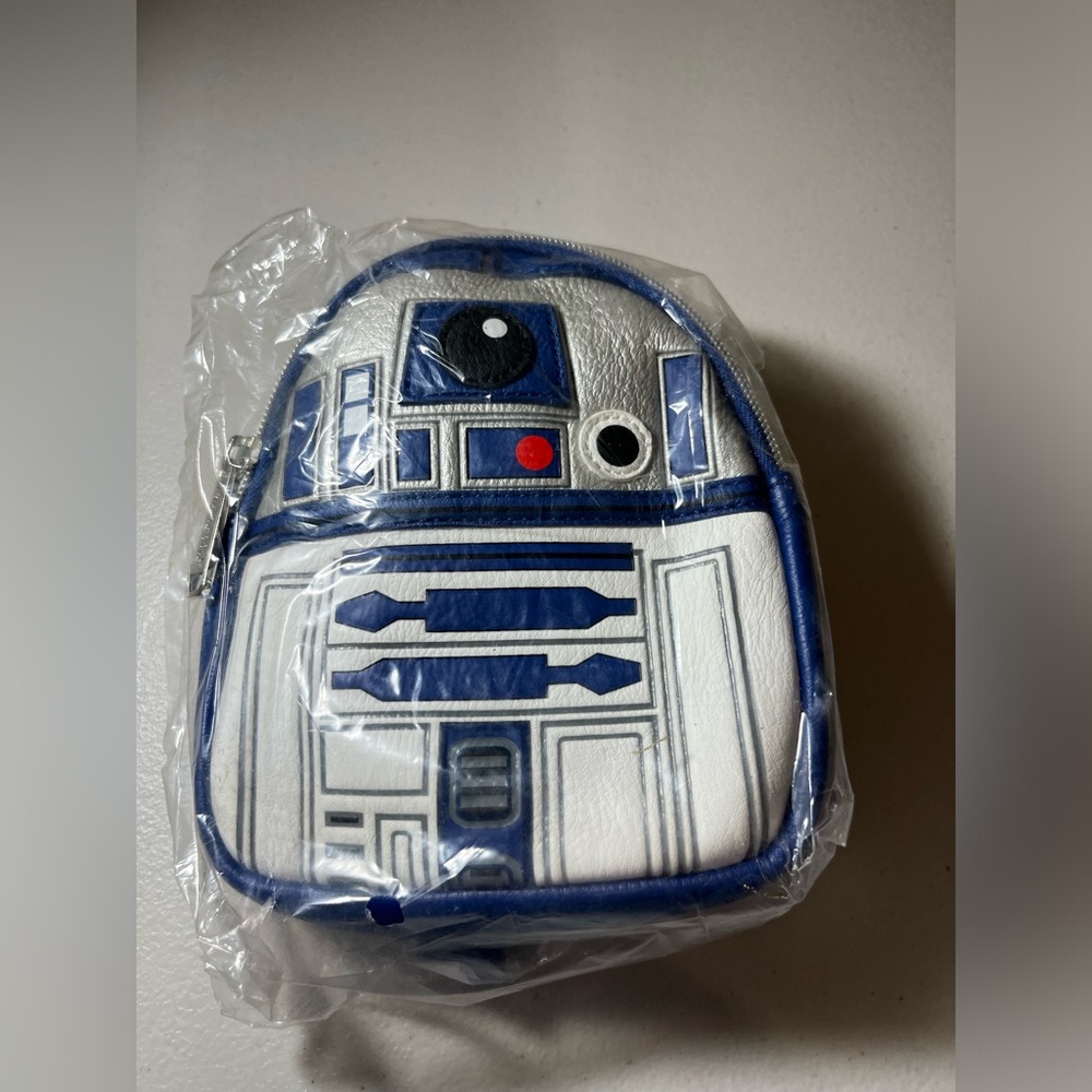 Disney Parks Loungefly Star Wars R2-D2 Wristlet Belt Bag